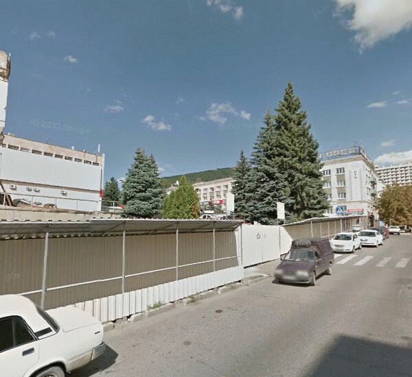 Банкомат Райффайзенбанка по адресу пл. Ленина,  д. 2